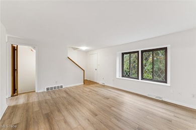 1808 Higby Dr unit A, Stow, OH 44224 - photo 2