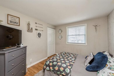 1544 Amarillo Dr, Carpentersville, IL 60110 - photo 7