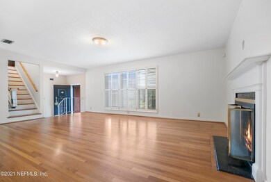 5713 Adair Cir, Jacksonville, FL 32210 - photo 3