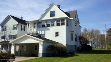 218 E Line St, Olyphant, PA 18447 - photo 6