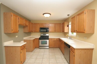 3318 Walnut Ln, McHenry, IL 60051 - photo 2