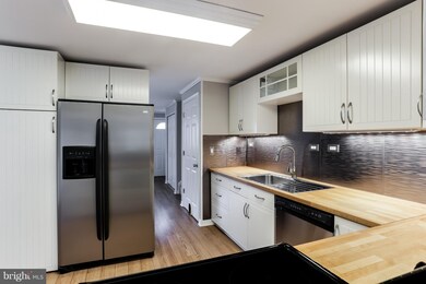 5451 The Bridle Path, Columbia, MD 21044 - photo 4