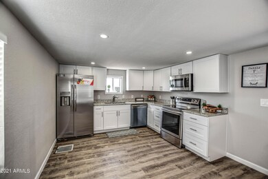 KITCHEN 3