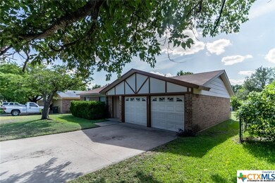 2009 Dennis St, Copperas Cove, TX 76522 - photo 4