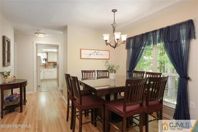 225 Yorkshire Ct, Old Bridge, NJ 08857 - photo 4