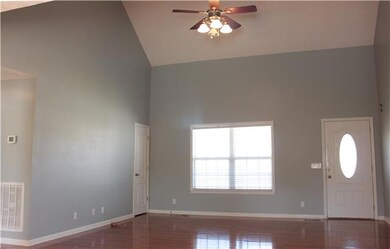 346 Indian Springs Cir, Manchester, TN 37355 - photo 6