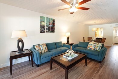 820 Ketch Dr unit 3, Naples, FL 34103 - photo 6