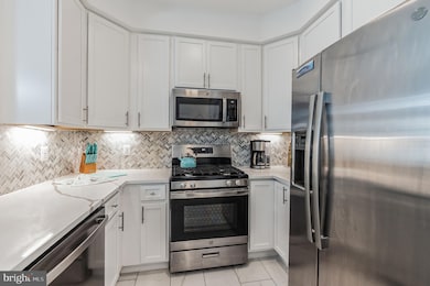 246 N Summit Ave unit 19, Gaithersburg, MD 20877 - photo 7