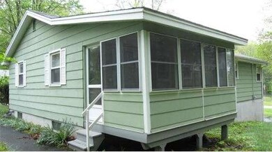 41 Tillyer Ave, Southbridge, MA 01550 - photo 5