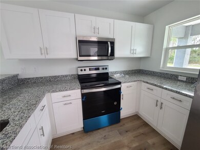 6950 San Benito Dr, Sebring, FL 33872 - photo 3