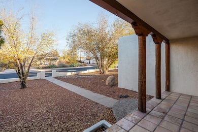 701 Laguayra Dr NE, Albuquerque, NM 87108 - photo 4