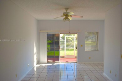 9450 Oak Grove Cir, Davie, FL 33328 - photo 7