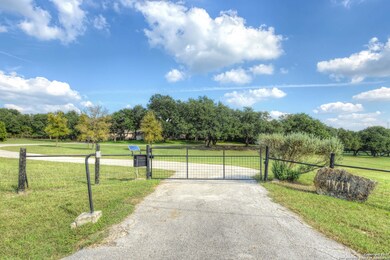 24934 Pecan Creek Ln, San Antonio, TX 78255 - photo 2