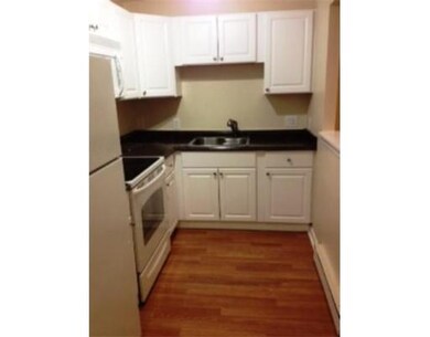 26 Willis St unit 18, Framingham, MA 01702 - photo 3