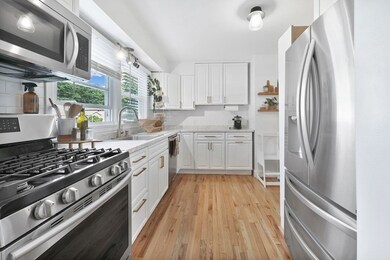 45 Partridge Ln unit 45, Chicopee, MA 01022 - photo 3