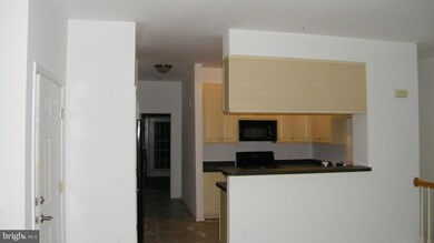 1820 Cedar Cove Way unit 3-4A, Woodbridge, VA 22191 - photo 6