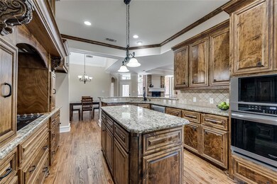 1524 Donna Ln, Bedford, TX 76022 - photo 5