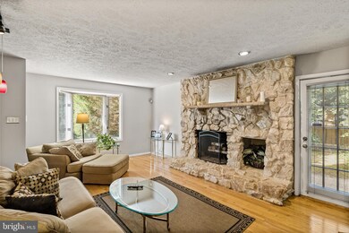 400 Williamsburg Ct, Marlton, NJ 08053 - photo 4