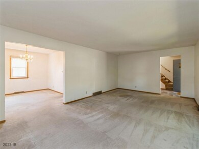 1901 80th St, Windsor Heights, IA 50324 - photo 4