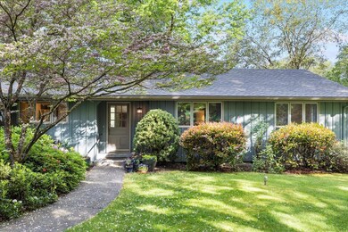 310 El Camino Way, Grants Pass, OR 97526 - photo 3