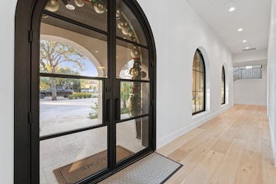 106 Plz Escondido, Horseshoe Bay, TX 78657 - photo 6