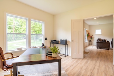 3541 N Hackberry St, Bloomington, IN 47404 - photo 6