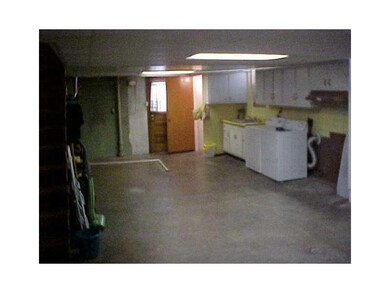 403 Augusta St, Pittsburgh, PA 15211 - photo 7