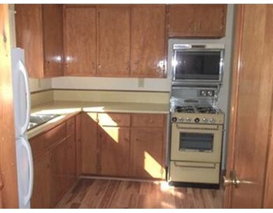 189 Carl St unit 2, Fall River, MA 02721 - photo 4