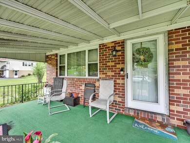 1050 Donna Rd, Orwigsburg, PA 17961 - photo 5