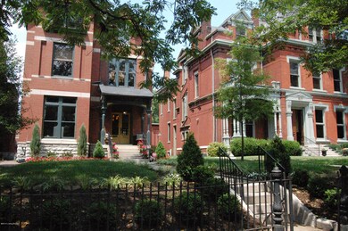 ORMSBY AVE 290