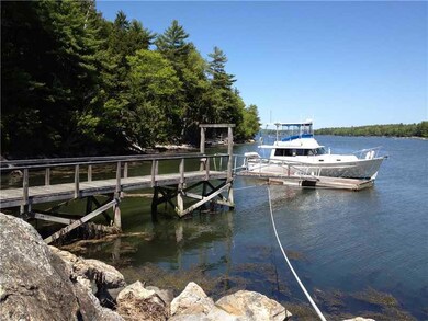 Waterfront/Dock/Pier.