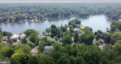 327 Stratford Cir, Locust Grove, VA 22508 - photo 3