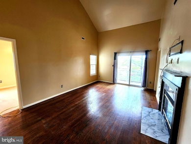 2 Tyler Falls Ct unit B, Baltimore, MD 21209 - photo 4