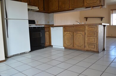 2901 Parque de Oeste Dr, Farmington, NM 87401 - photo 2