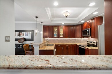 67 Litchfield Ln, Houston, TX 77024 - photo 6