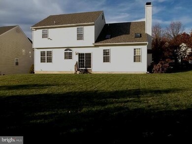 408 Crestwood Ln, Downingtown, PA 19335 - photo 3