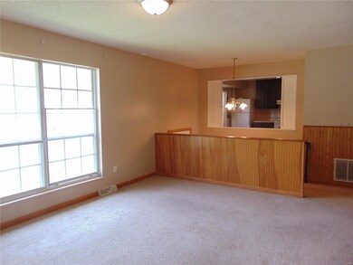 1300 Whitney Ln, Rolla, MO 65401 - photo 3