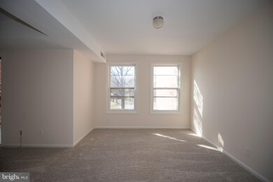 854 Quince Orchard Blvd unit 102, Gaithersburg, MD 20878 - photo 6