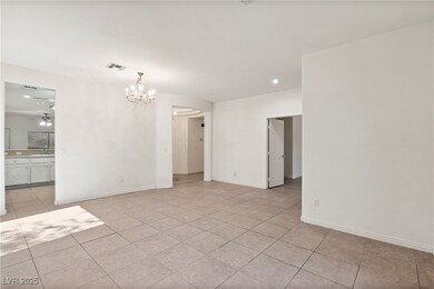 2865 Rippling Springs St, Laughlin, NV 89029 - photo 6