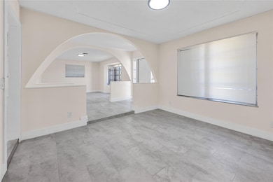 612 Clear Lake Ave, West Palm Beach, FL 33401 - photo 4