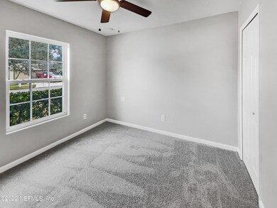 12141 Alexandra Dr, Jacksonville, FL 32218 - photo 4