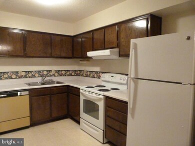 1022 Brinker Dr, Hagerstown, MD 21740 - photo 4