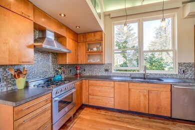 8 West St, Hadley, MA 01035 - photo 7