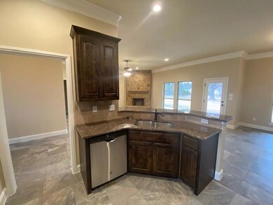 104 Cottongame Dr, Weatherford, TX 76088 - photo 6