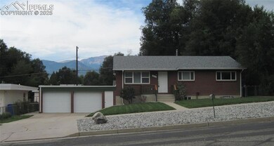 1014 Alexander Rd, Colorado Springs, CO 80909 - photo 2