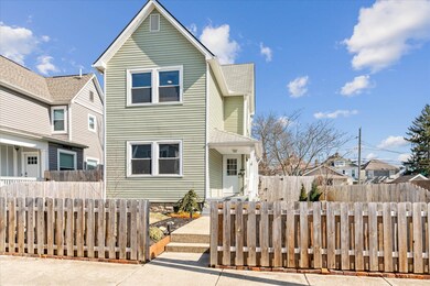 262 S Cypress Curb View