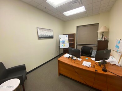 16700 N Thompson Peak Pkwy unit 240, Scottsdale, AZ 85260 - photo 4