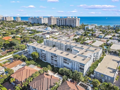 Poinciana By The Sea unit 506, Lauderdale By the Sea, FL 33308 - photo 4