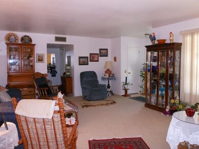 17218 N Appaloosa Dr, Sun City, AZ 85373 - photo 7