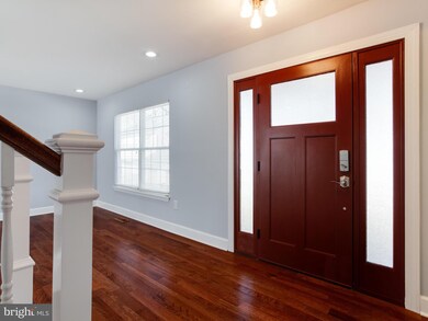 710 Carlough St, Hyattsville, MD 20785 - photo 5